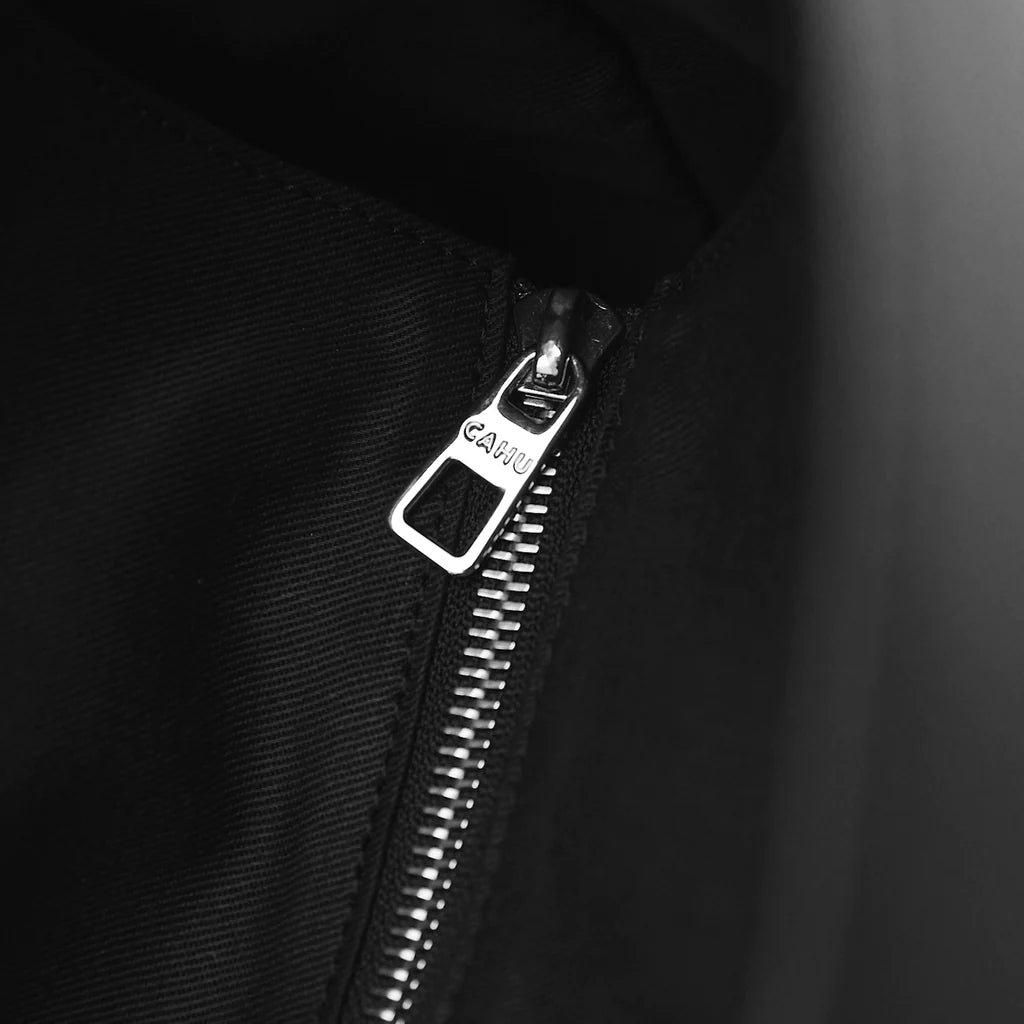 THE PRATIQUE LEATHER BLACK / PVC BLACK