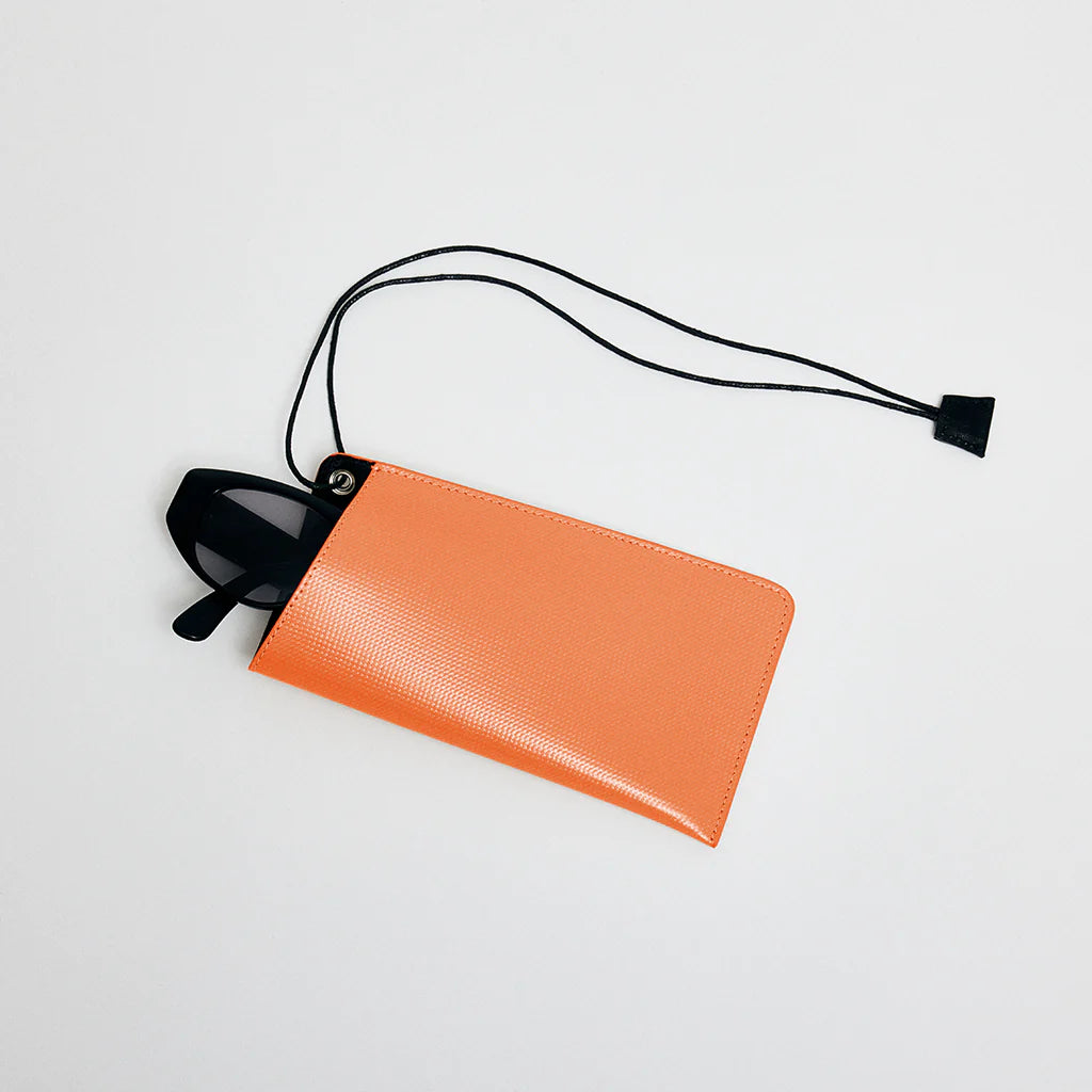 PORTABLE CASE ORANGE