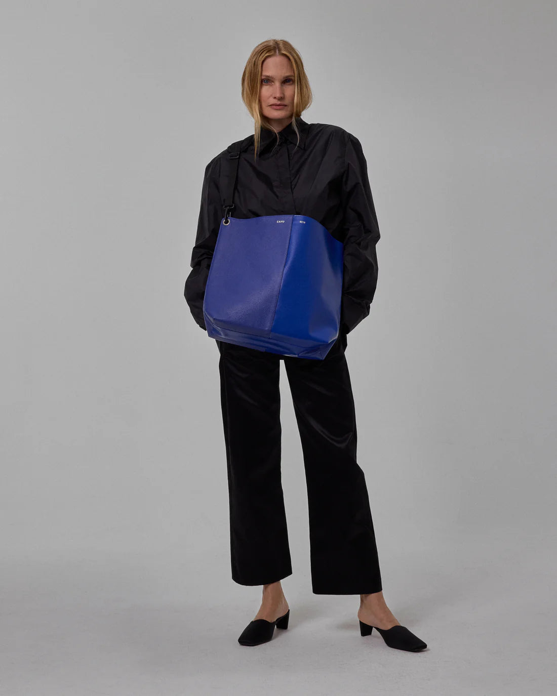 【NEW】LE DAIAGONAL LEATHER DARK BLUE / PVC DARK BLUE